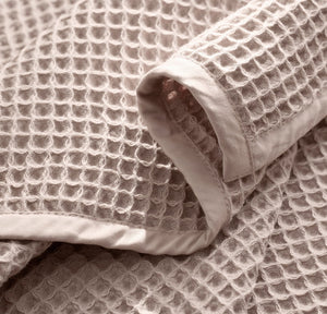 Waffle Bed Blanket in Dusty Rose