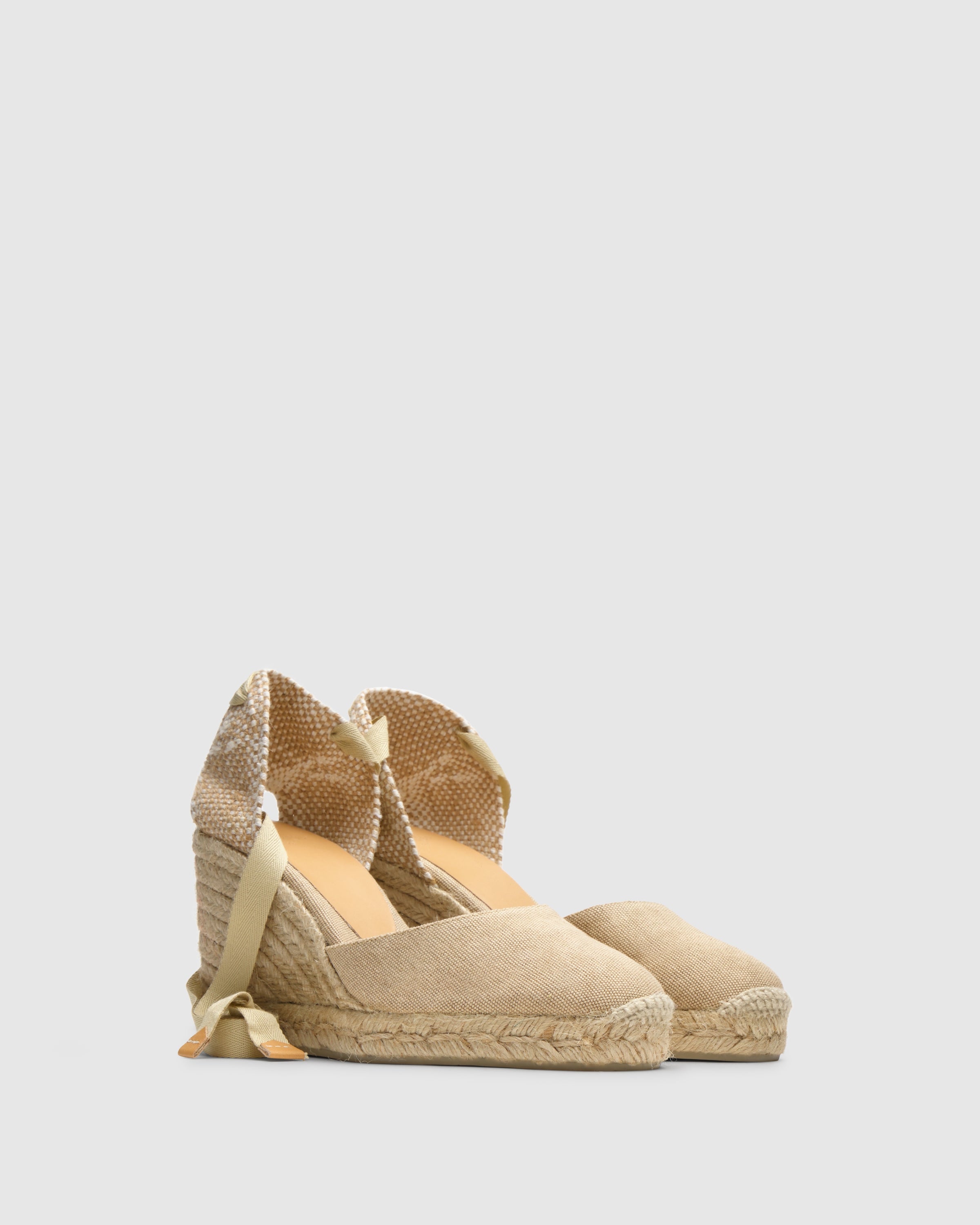 Carina 8 in Sand