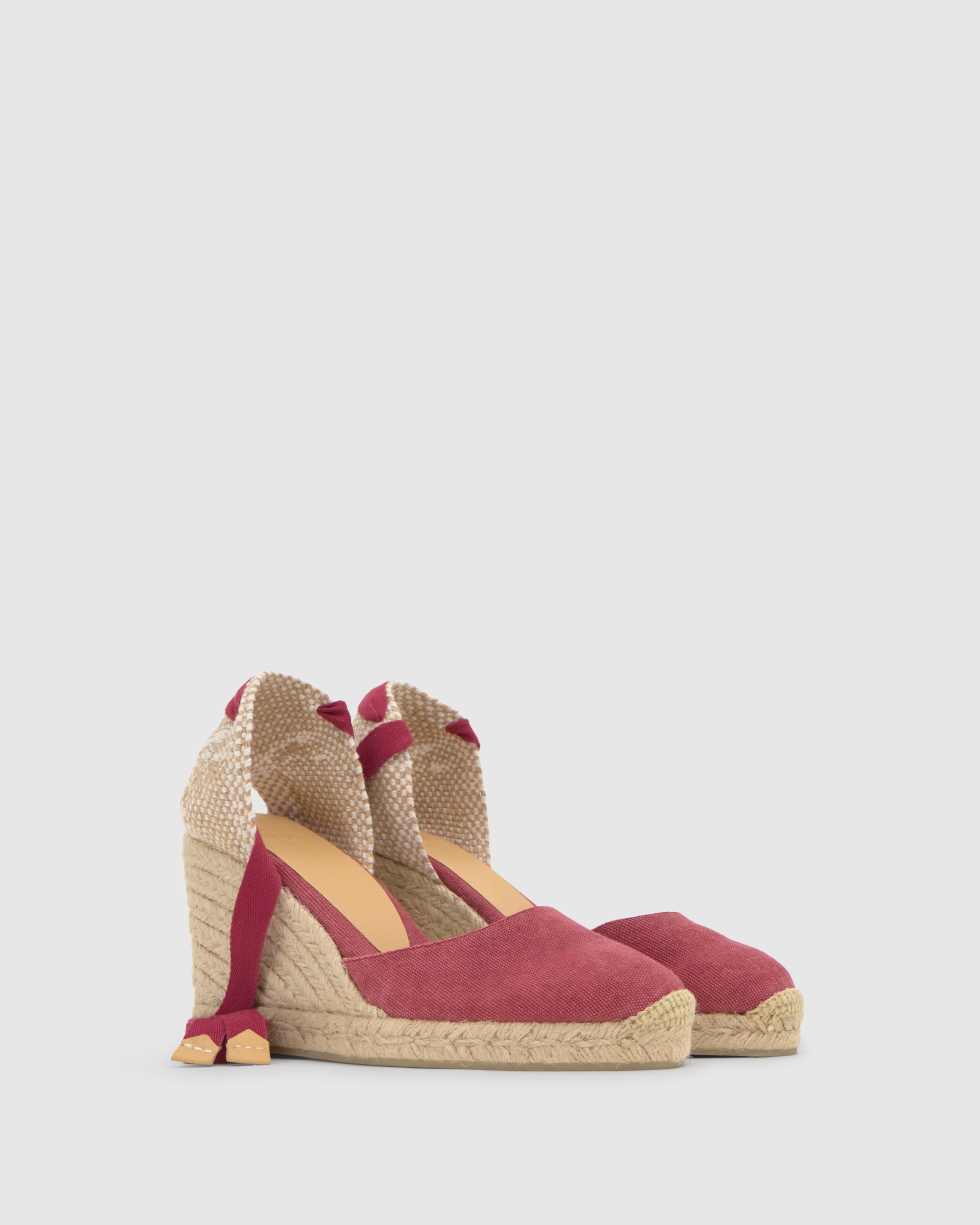 Carina 8 in Merlot