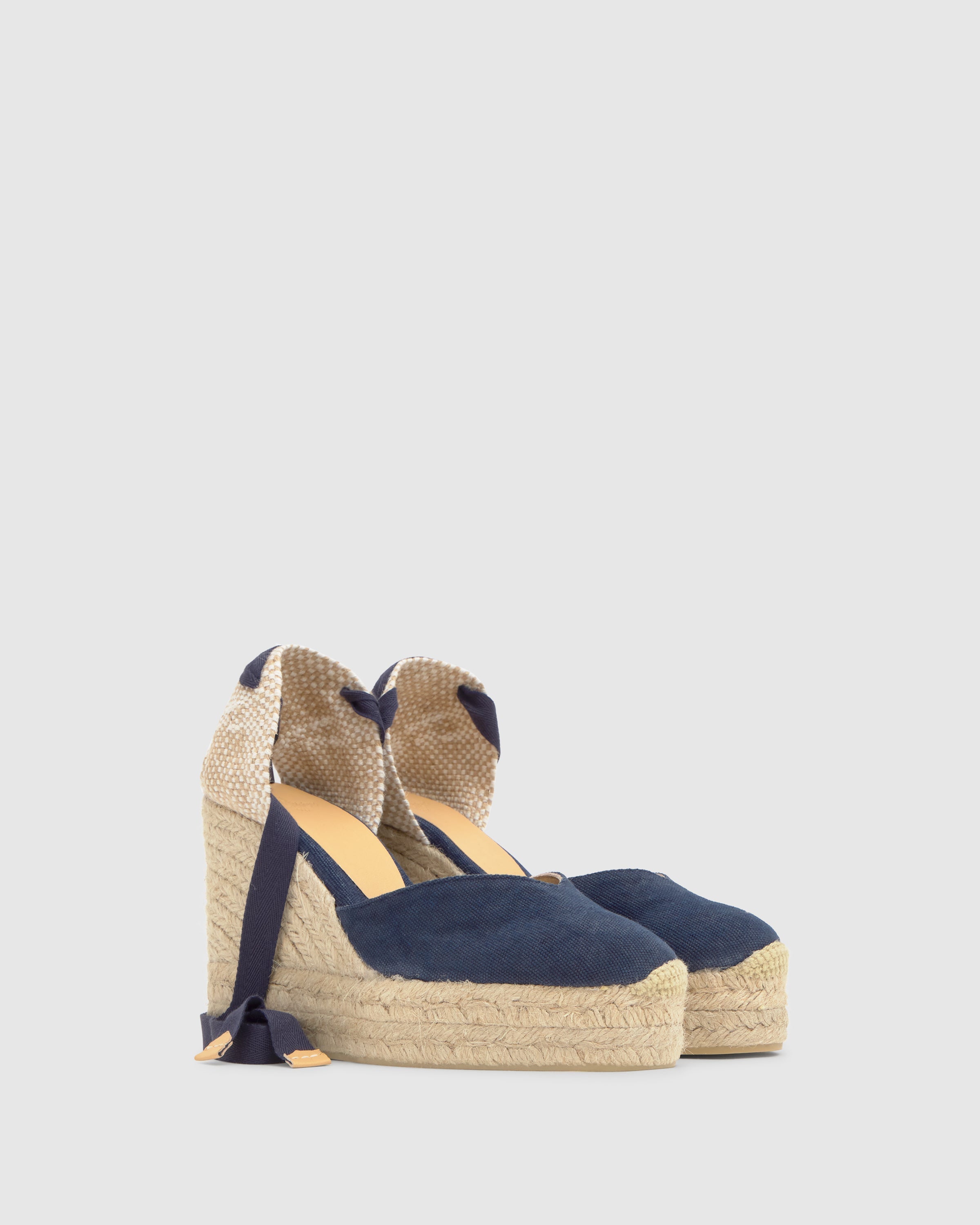 Chiara 8ED in Oxford Blue