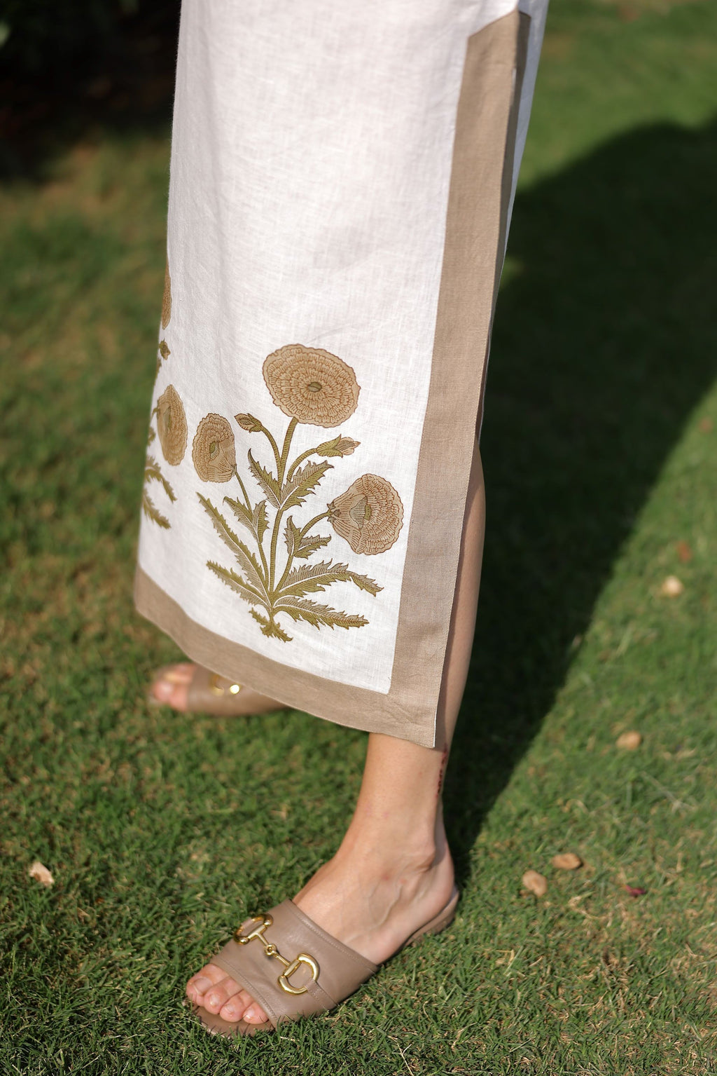 #color_khaki