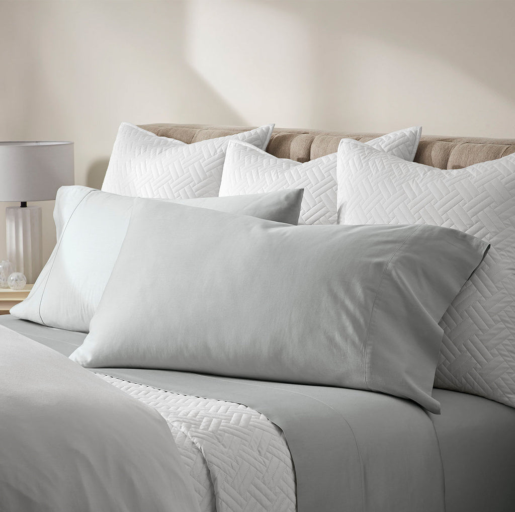 Percale Hemmed Sheet Set in Shore