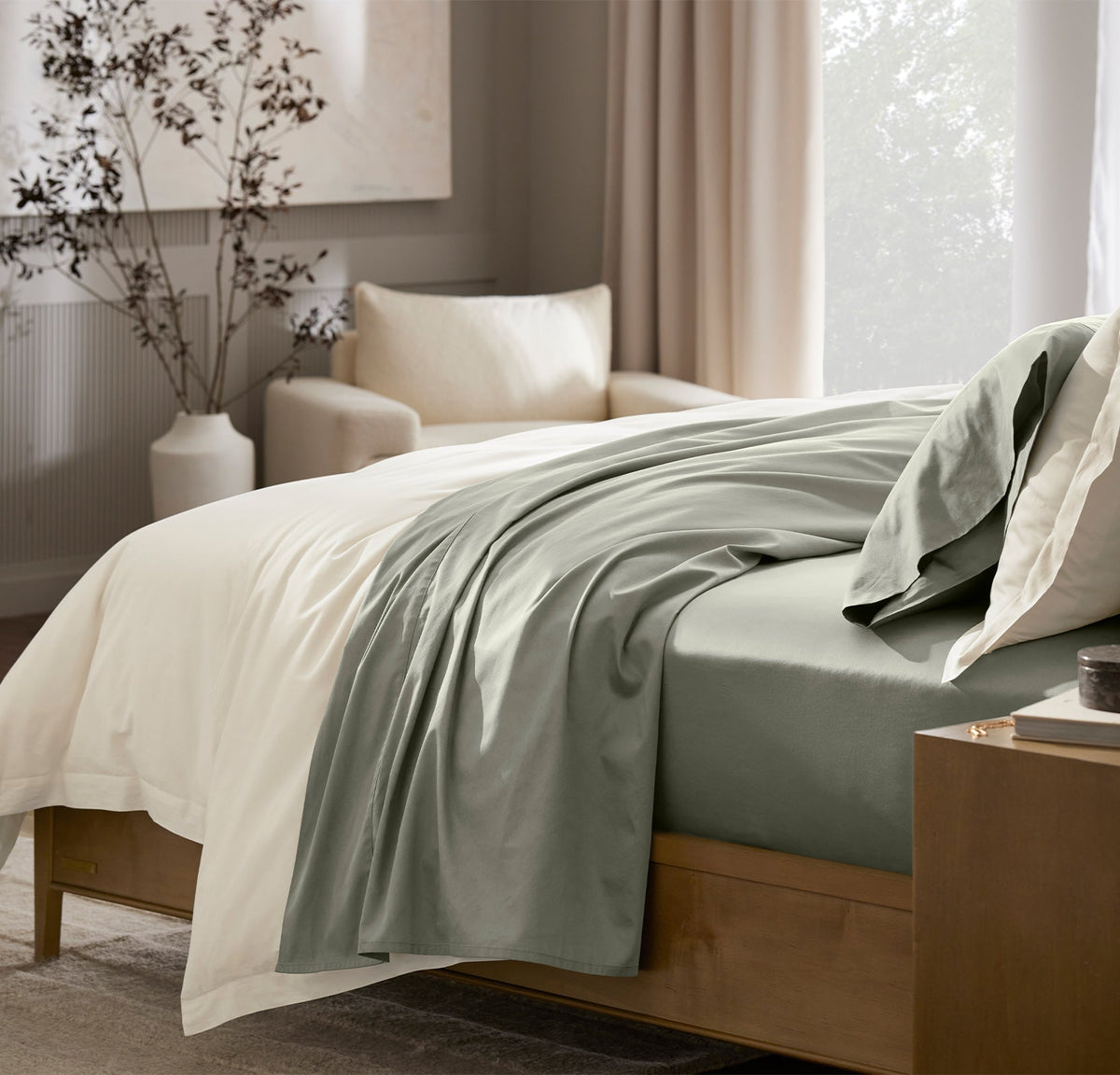 Signature Hemmed Sheet Set in Sageleaf