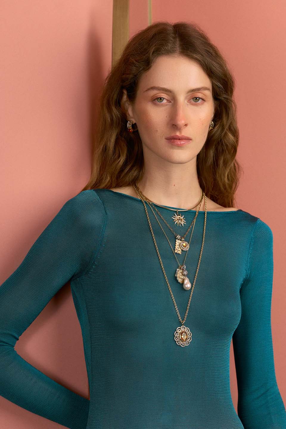 Sol Oriente Collar