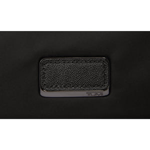 Voyageur Leger International Softside Expandable Carry-On, Black/Gunmetal