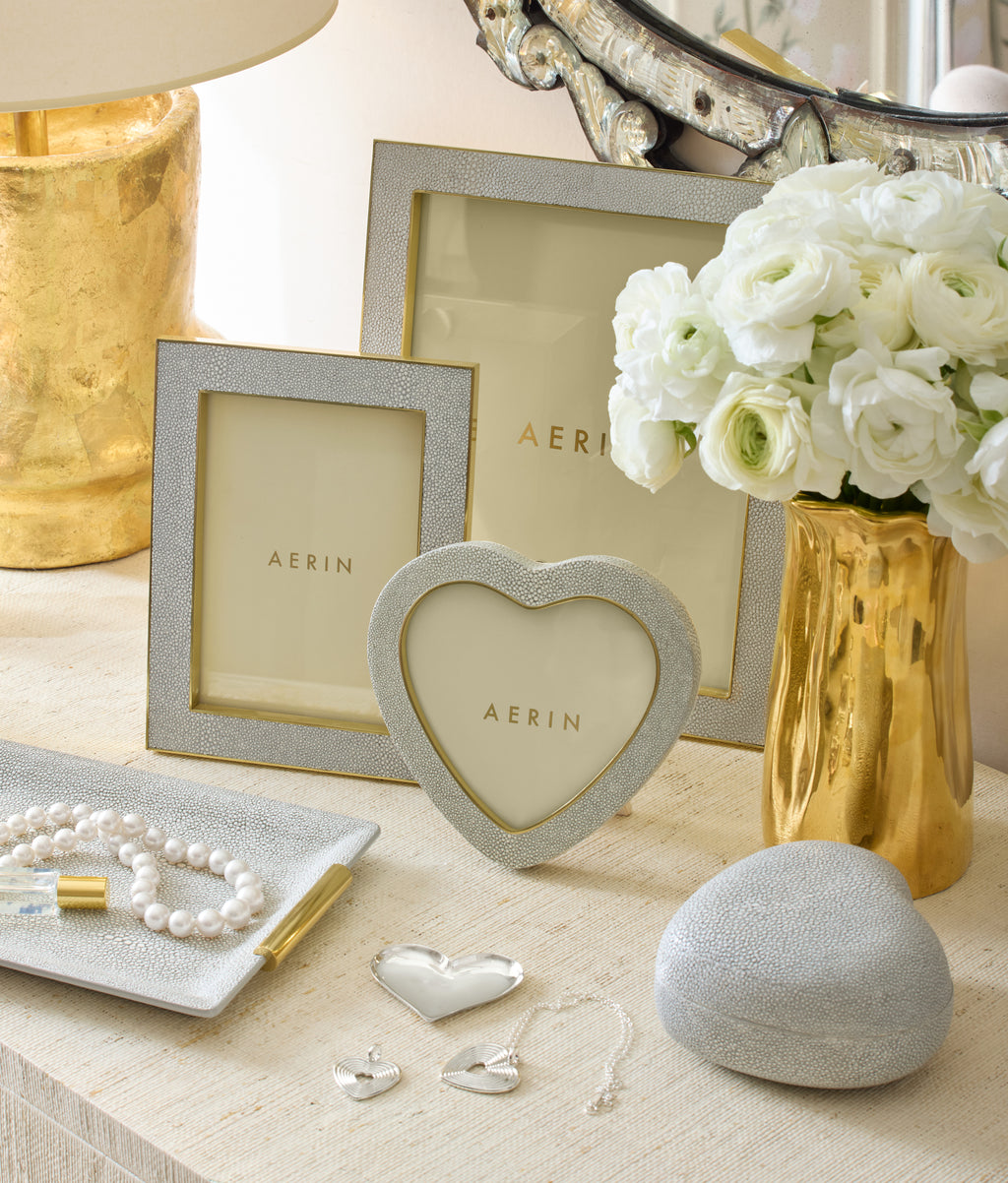 Shagreen Vanity Tray in Small in Dove