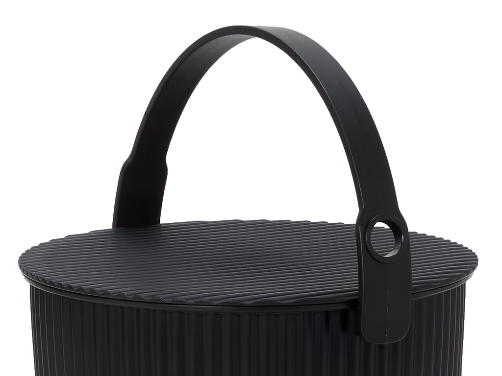 Hachiman Bucket Large in Black