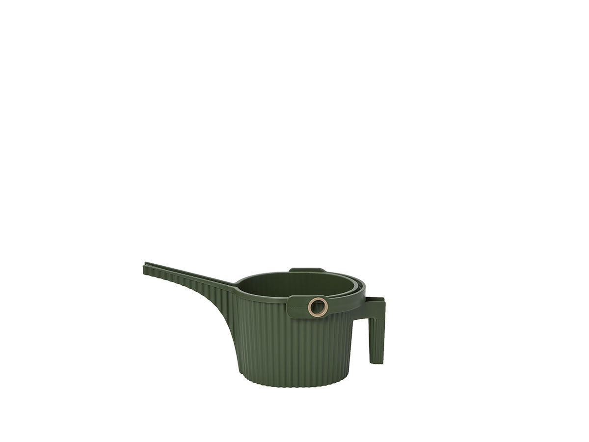 Hachiman Garden Beetle Watering Can Small in Garden Green