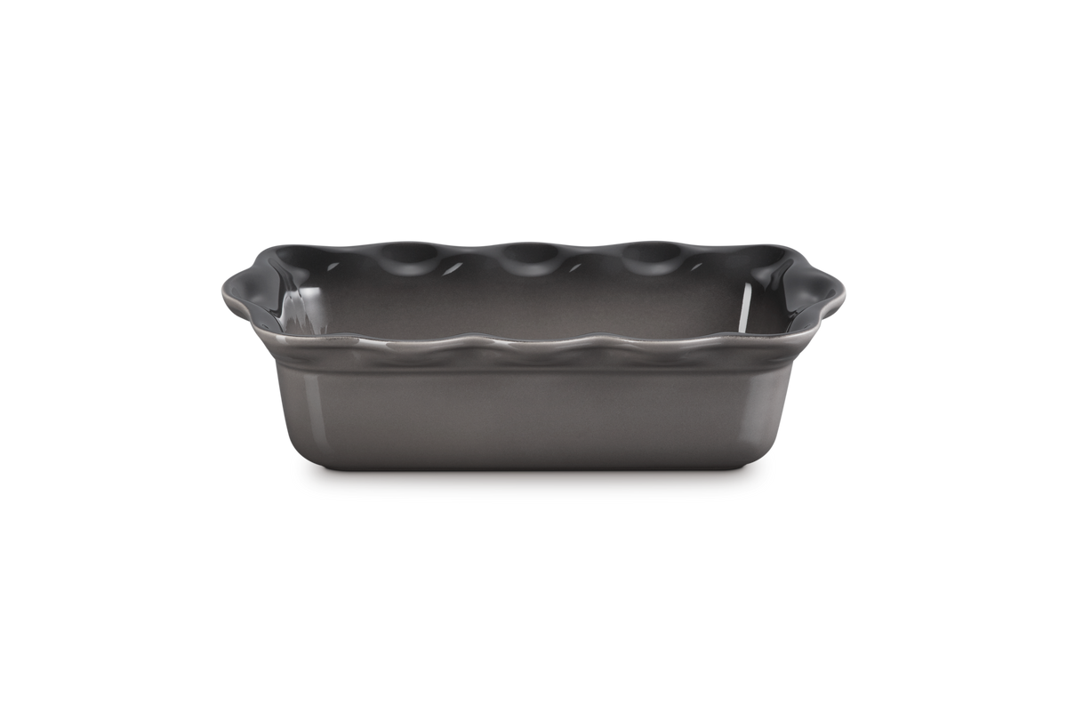 Heritage Fluted Loaf Pan in Oyster