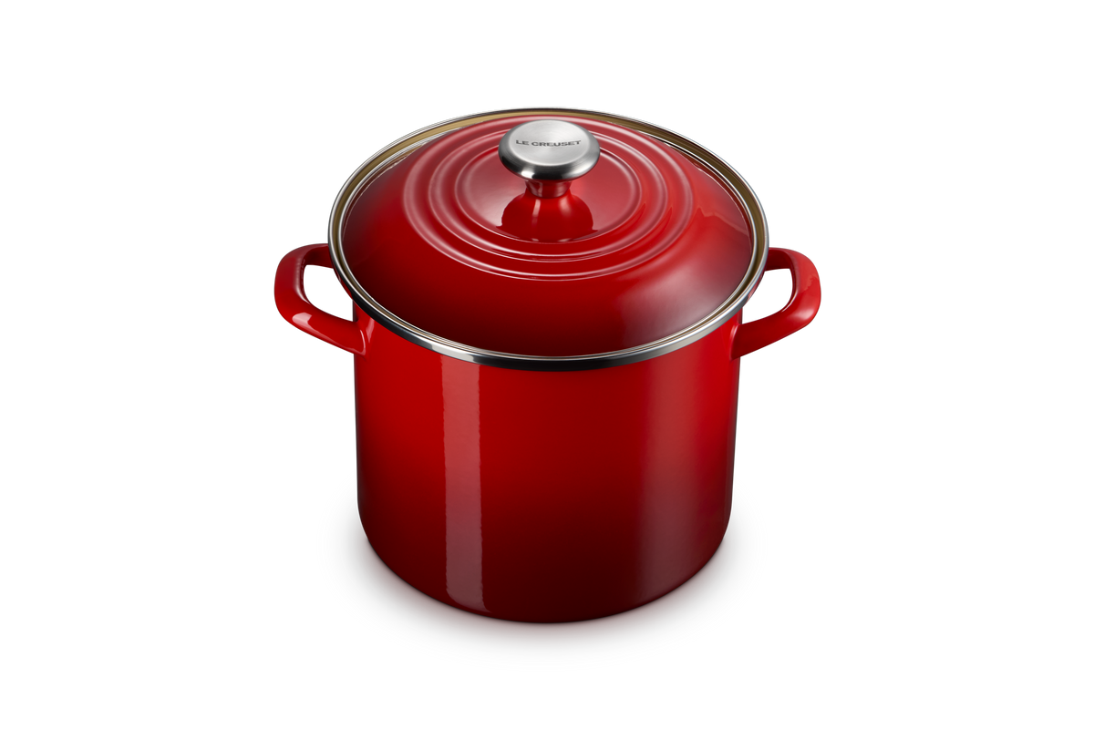 8 qt. Stockpot in Cerise
