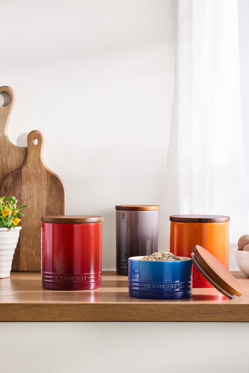 Signature Storage Canister in Cerise 26 oz.