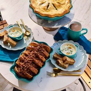 Heritage Fluted Loaf Pan in Riviera 9"