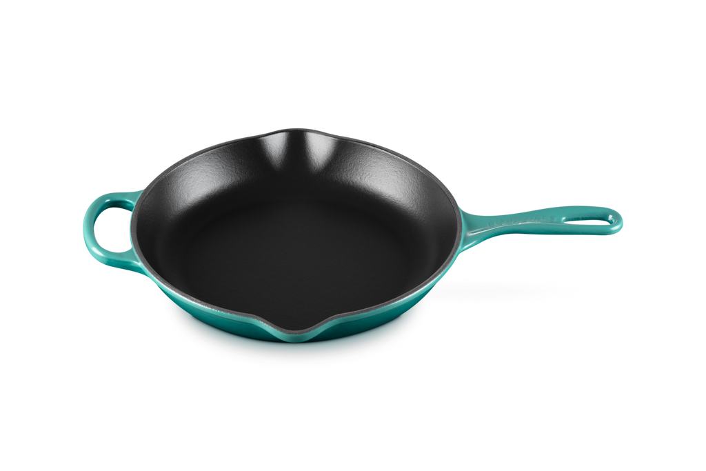Signature Round Skillet in Riviera 9"
