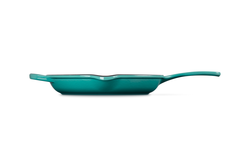 Signature Round Skillet in Riviera 9"