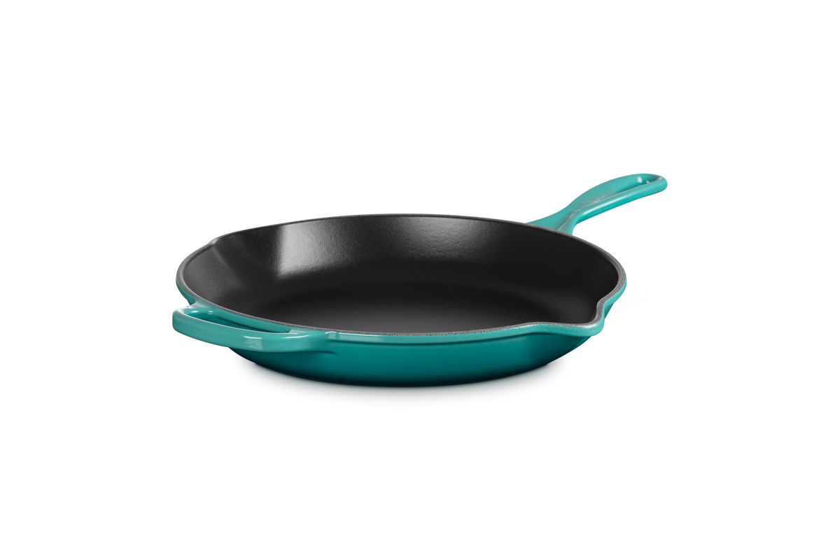 Signature Round Skillet in Riviera 10.25"