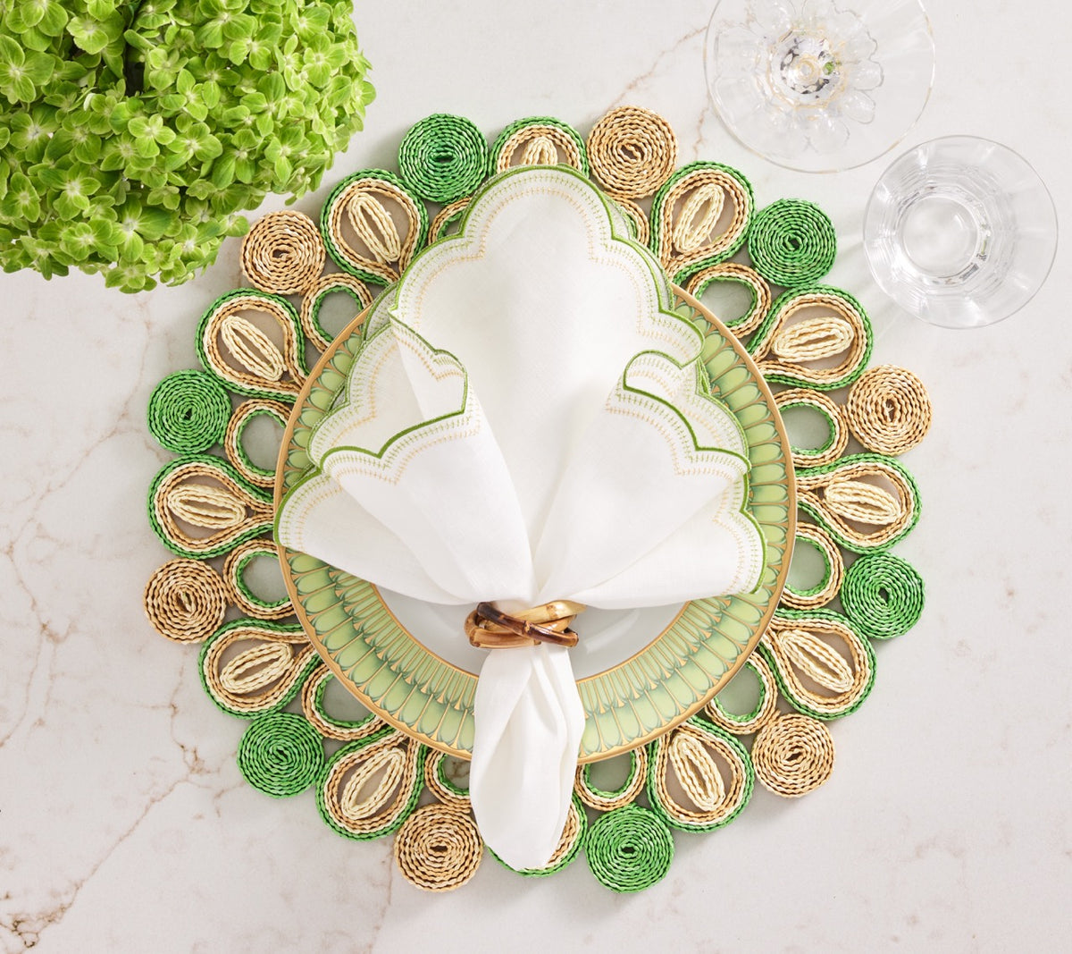 Lune Napkin in White, Green & Gold, Set of 4