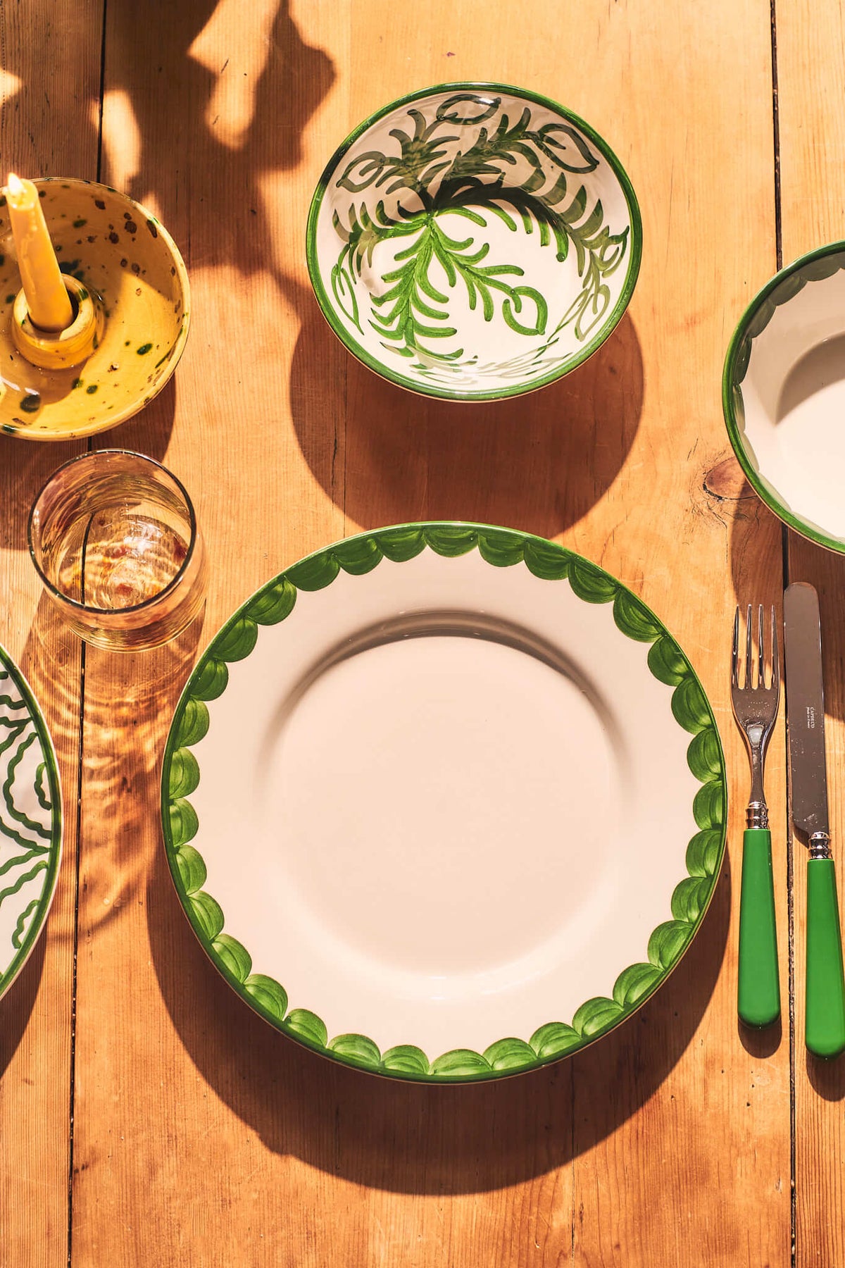 Green Scallop Dinner Plate