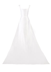 OTM Exclusive: Bridal Gown with Detachable Train