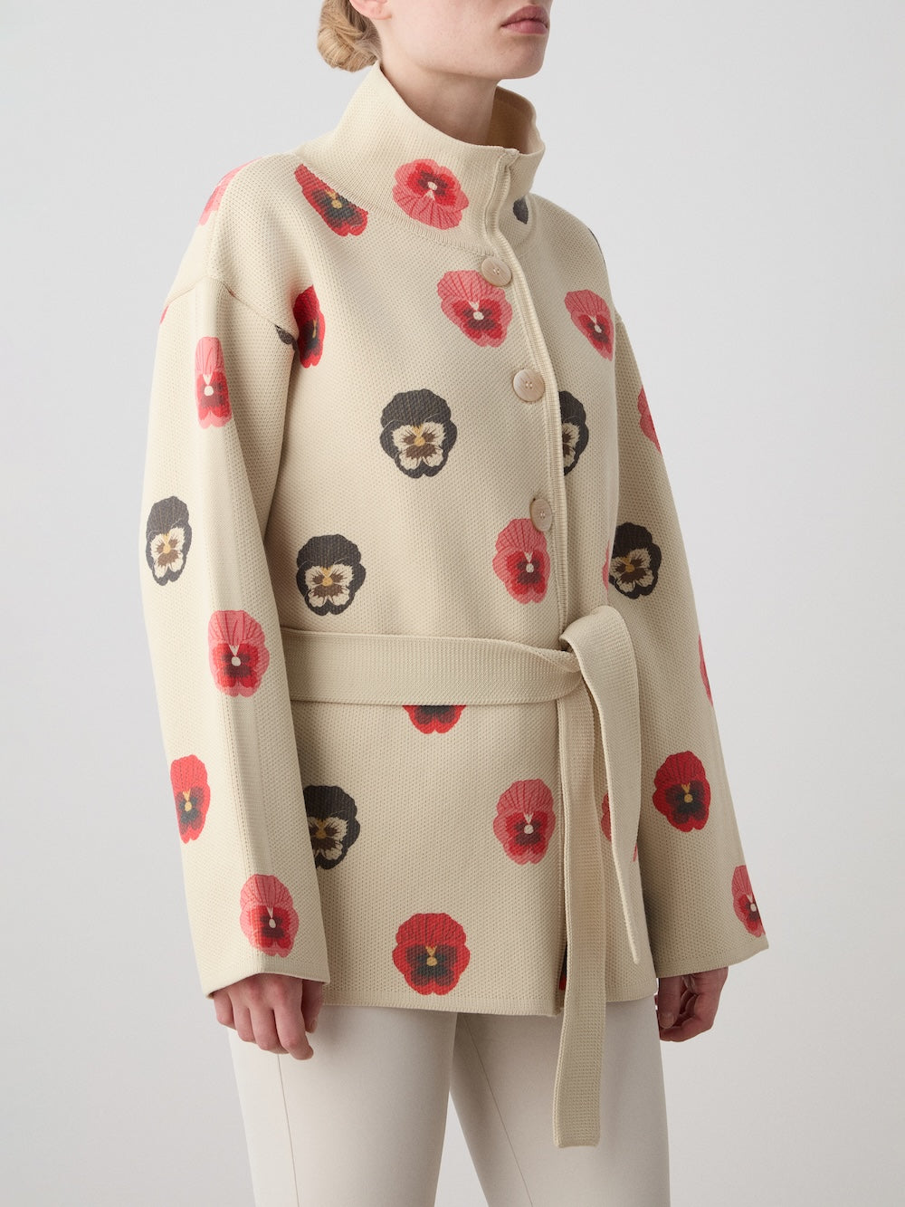 WN x Markarian Jacket in Cream