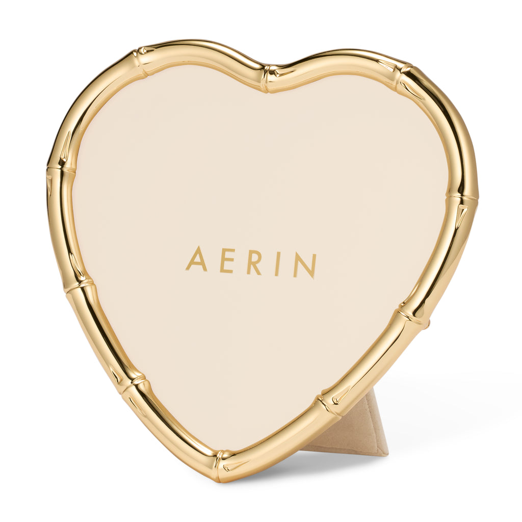 Ava Bamboo Heart Frame