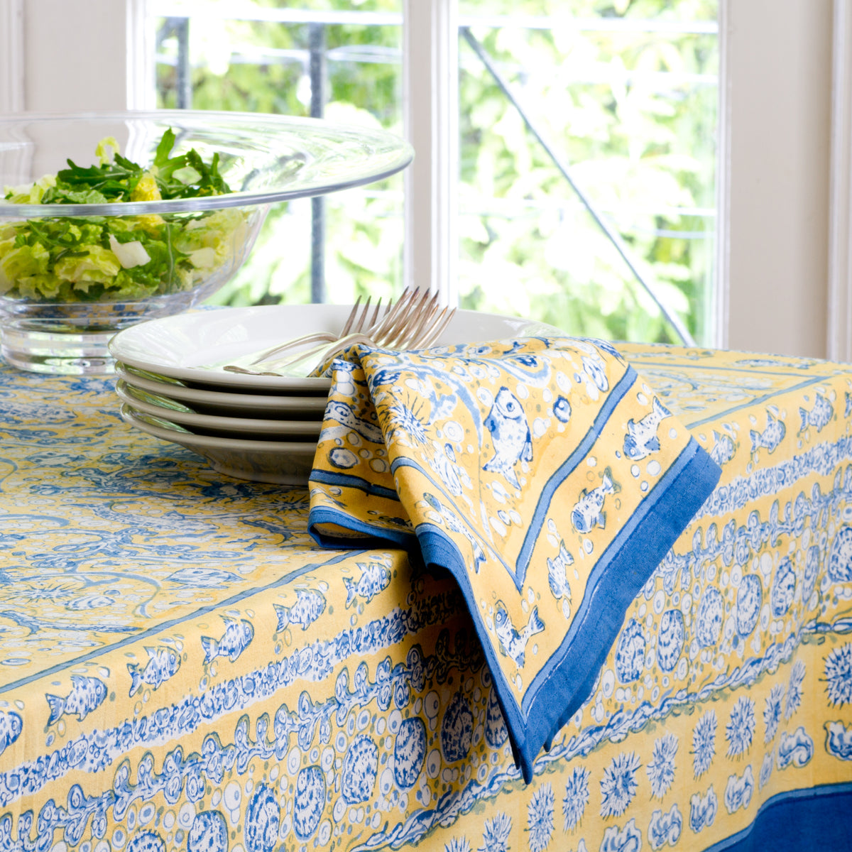 La Mer Tablecloth in Blue & Yellow