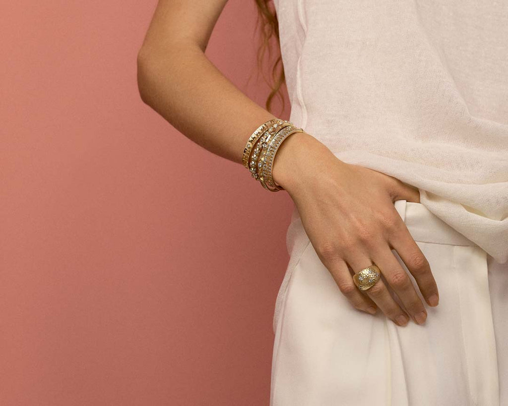 L Estel Ring