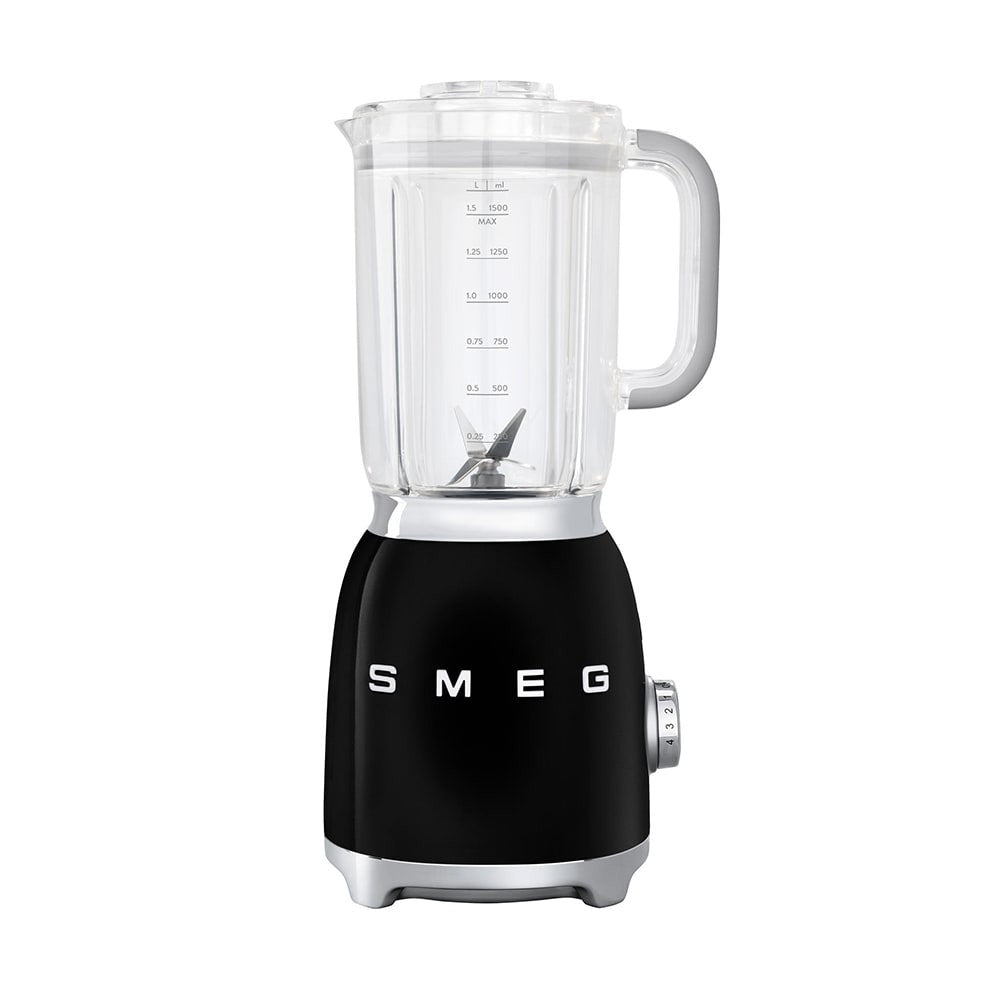 Blender in Black