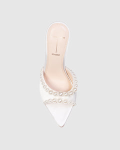 Gigi 100 in White Satin Pearl