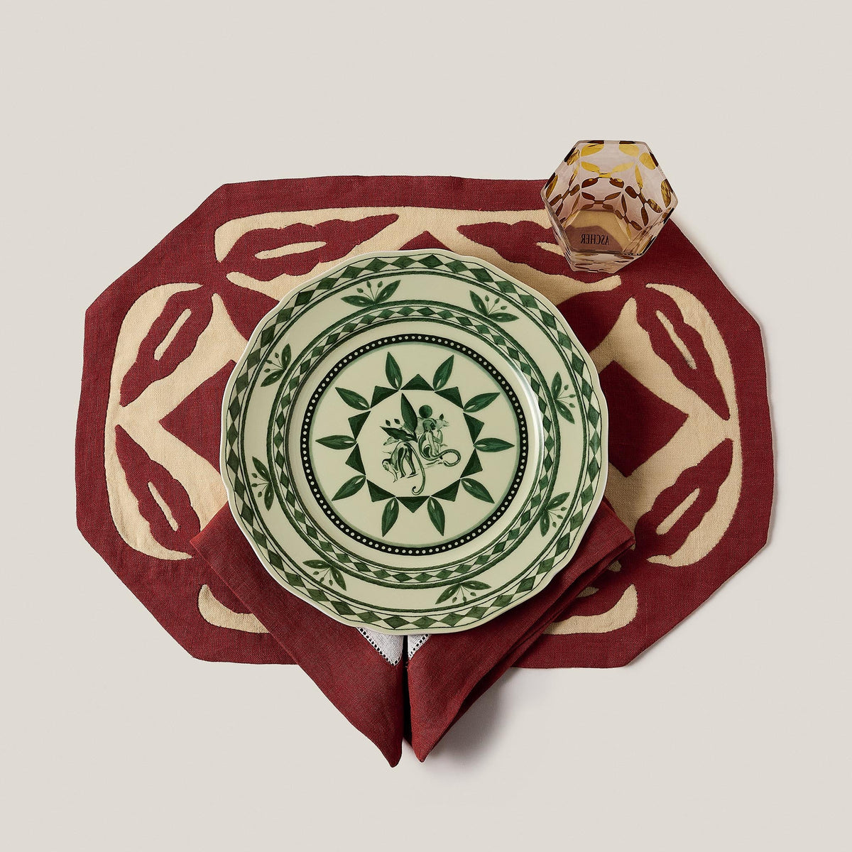 Rêverie des Pins Dining Plate in Amande