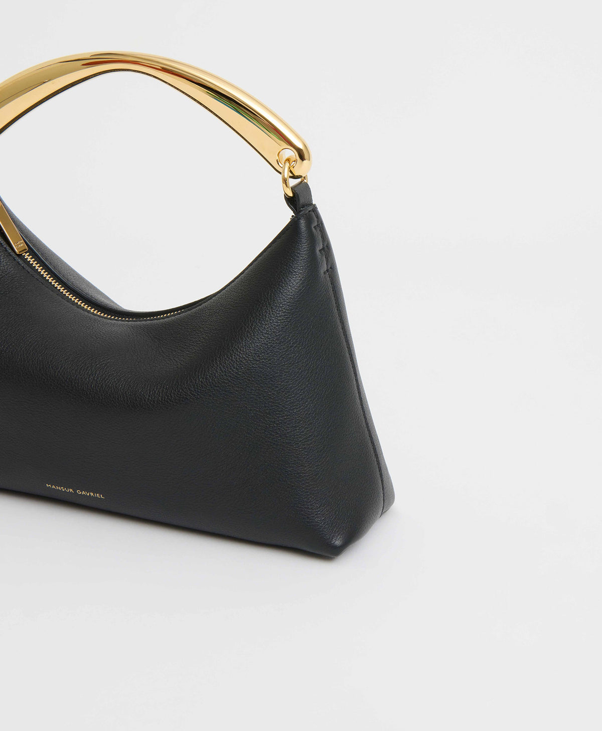 Metal Handle Rhea in Black