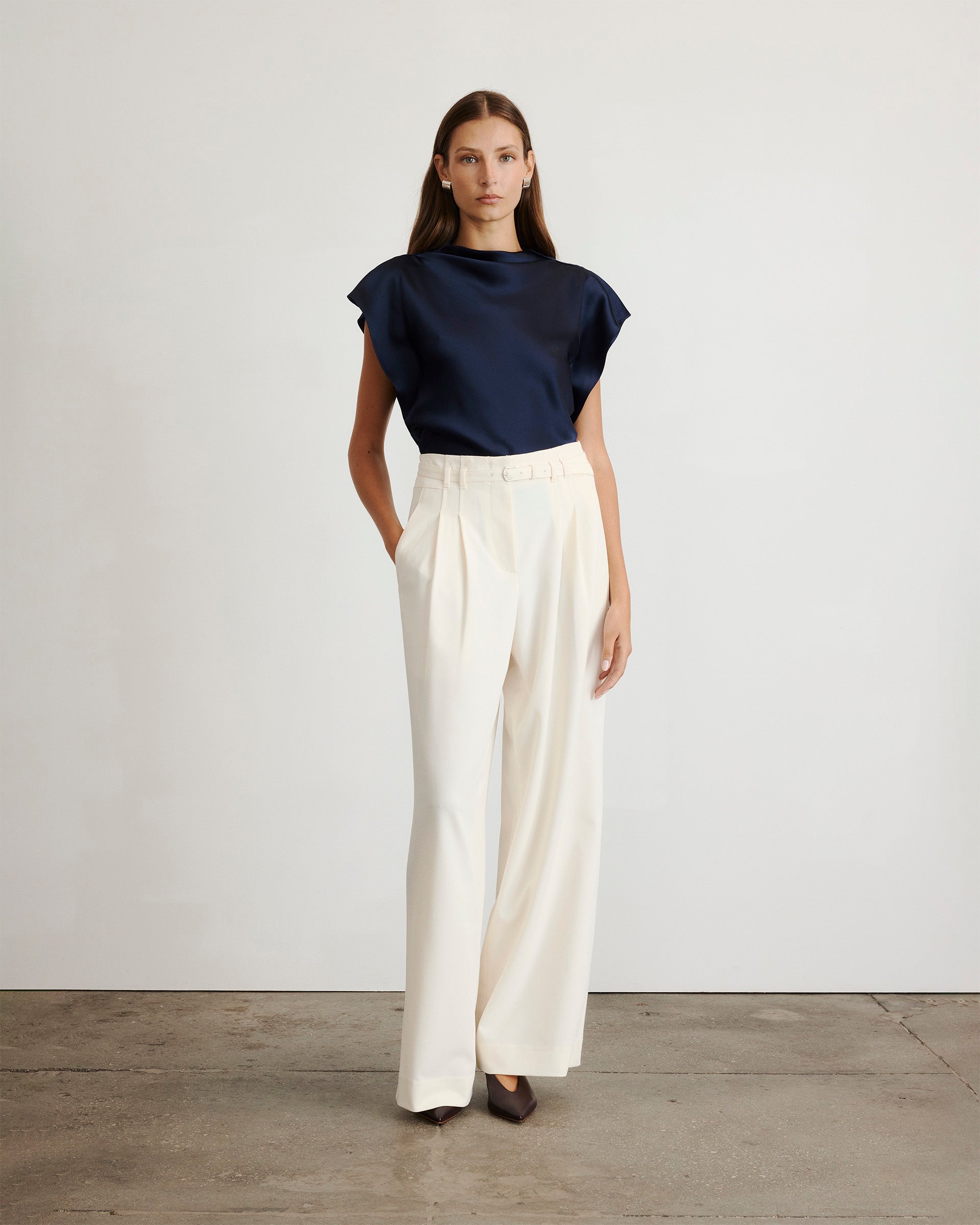 Adrien Top in Anthracite