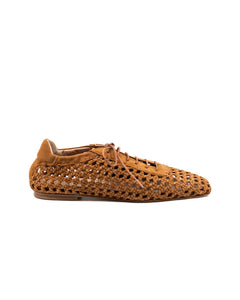 Antonia Suede Oxford in Camel