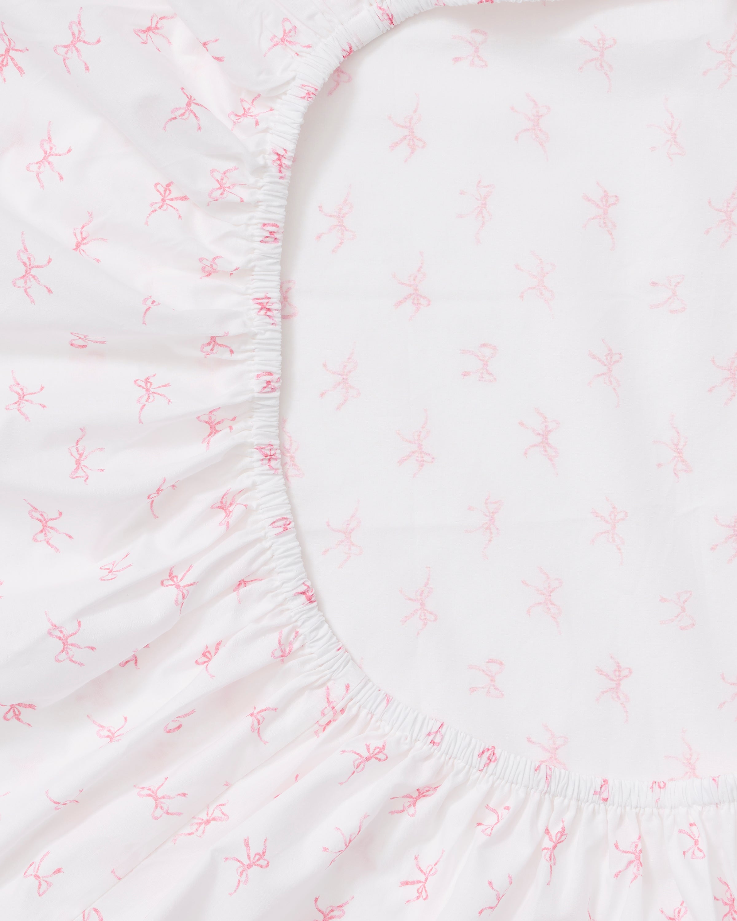Luxe Premium Percale Crib Sheet in Blushing Bows