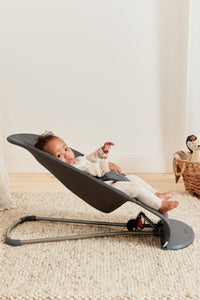 Bouncer Bliss in Petal Quilt Anthracite