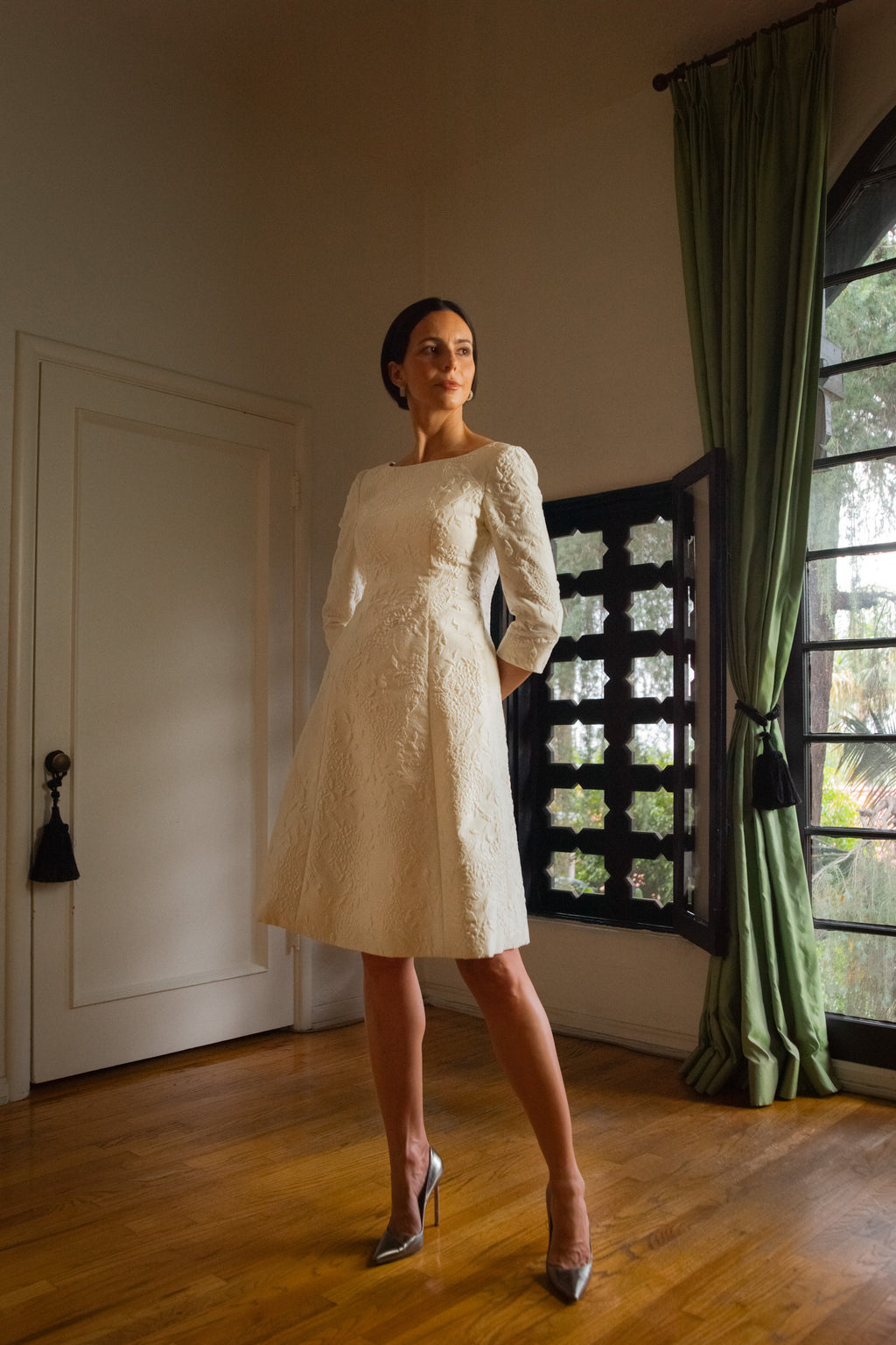 Short Dress in Crème