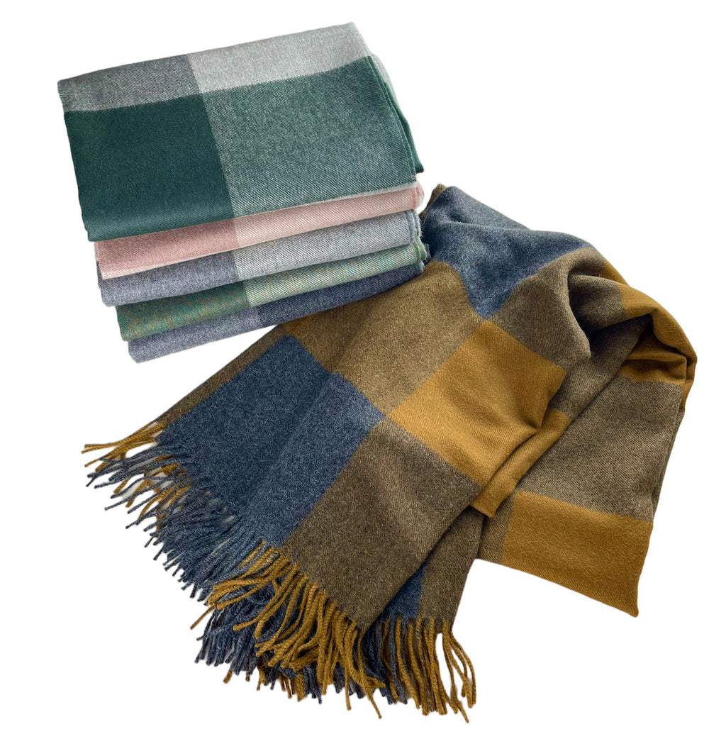 Alpaca Buffalo Check with Fringe