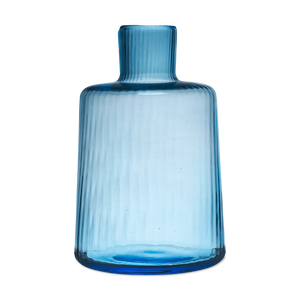 Low Carafe Pleat