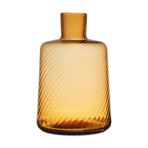 Low Carafe Twist