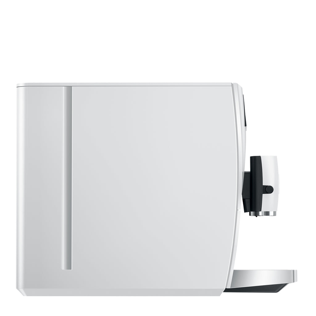 C9 Fully Automatic Coffee Machine in Piano White