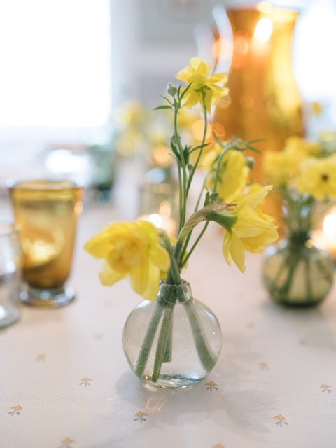 Bud Vase in Clear