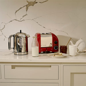 2 Slot Classic Toaster in Red