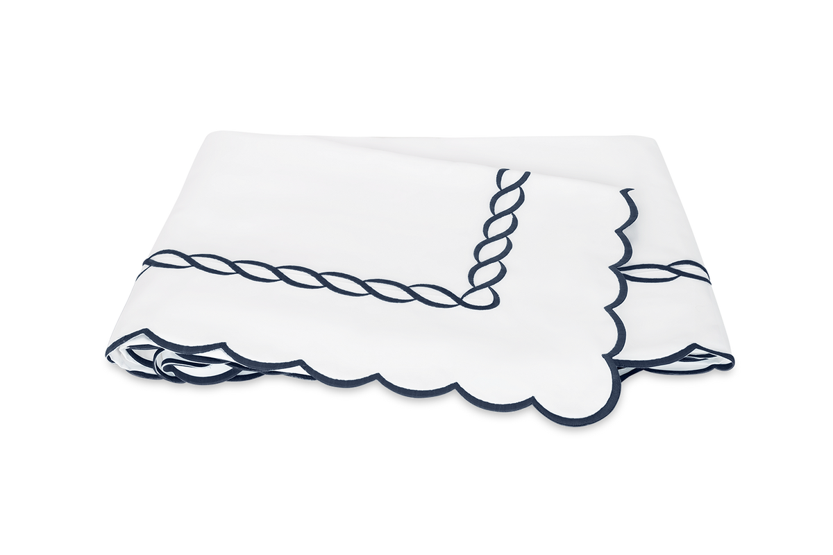 Classic Chain Scallop Collection