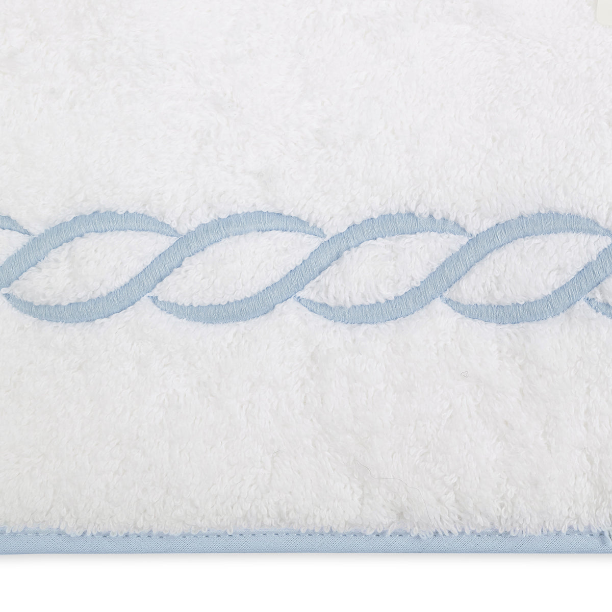 Classic Chain Bath Collection