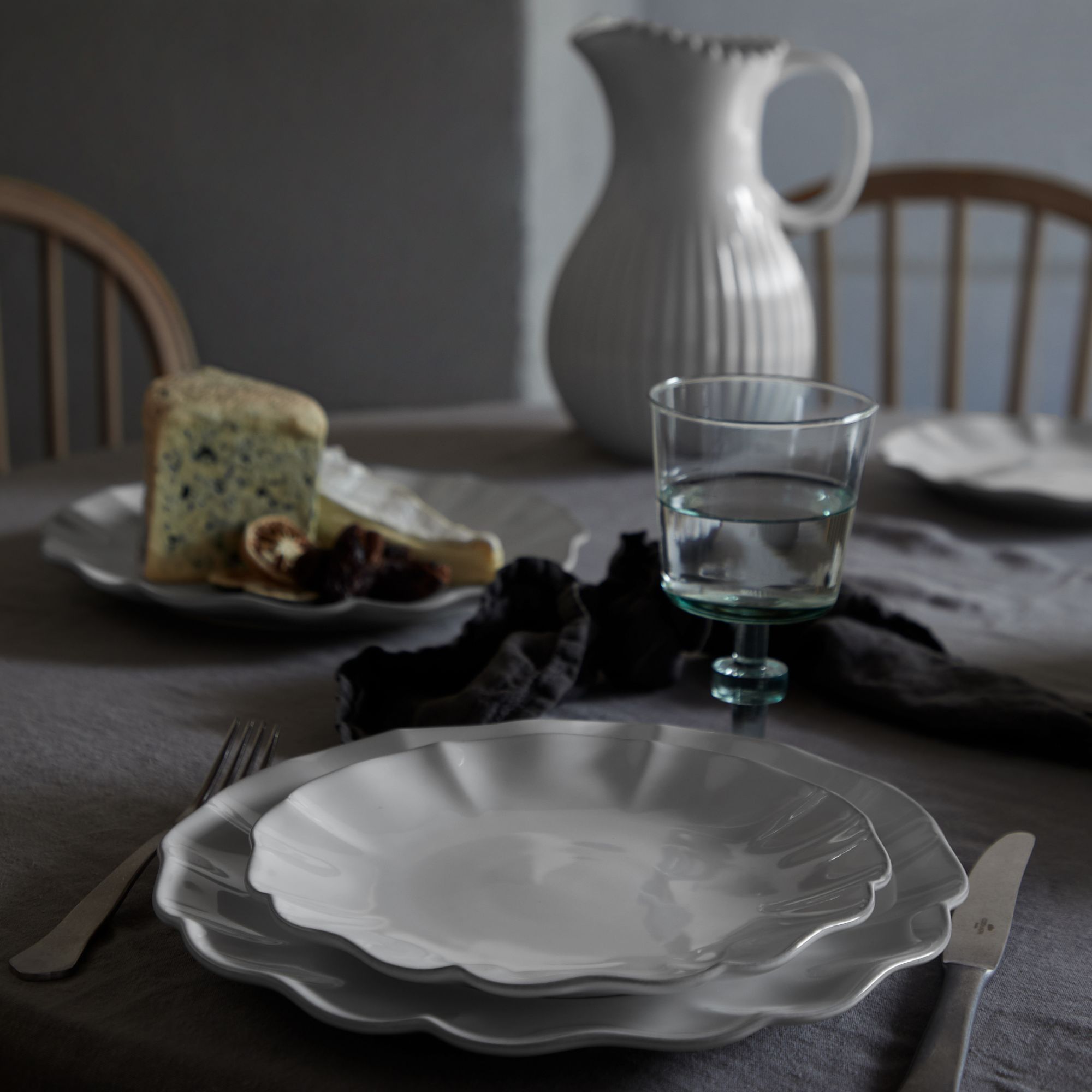 Rosa Collection Salad Plates in White, Set of 6
