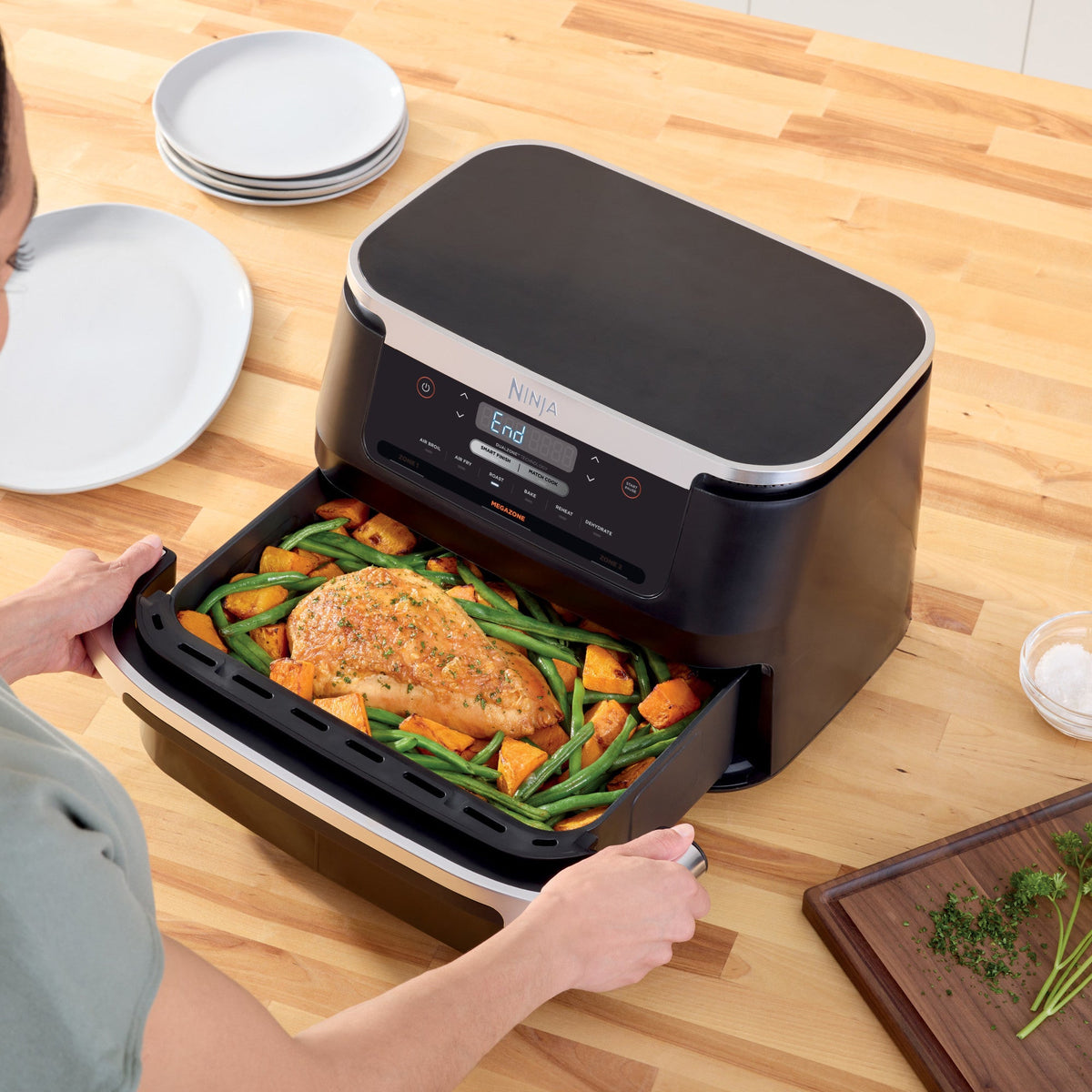 Foodi FlexBasket 6-in-1 7 qt MegaZone Air Fryer