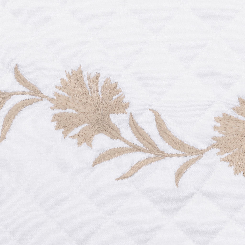 Daphne Matelasse Coverlet