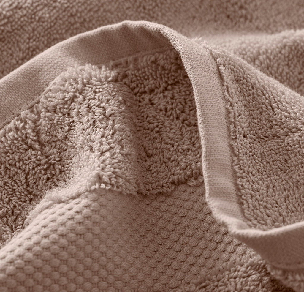 Plush Bath Towel in Dusty Rose