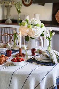 Eze 60x60 Tablecloth in Ivory & Blue
