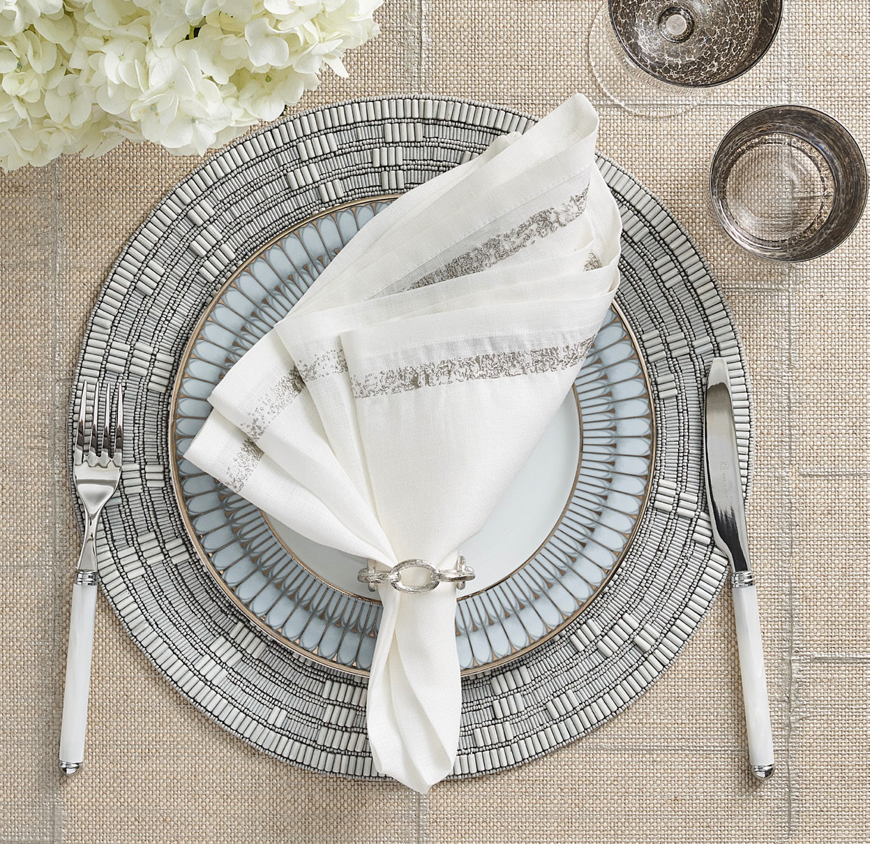 Enamel Chain Link Napkin Ring in White, Set of 4