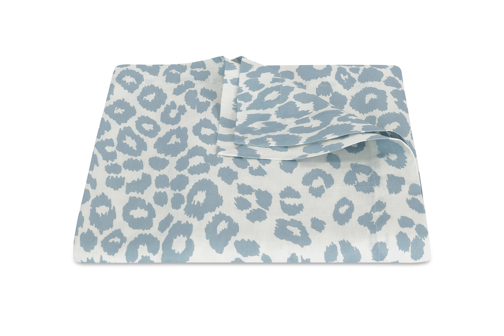 Matouk Schumacher Iconic Leopard Tablecloth